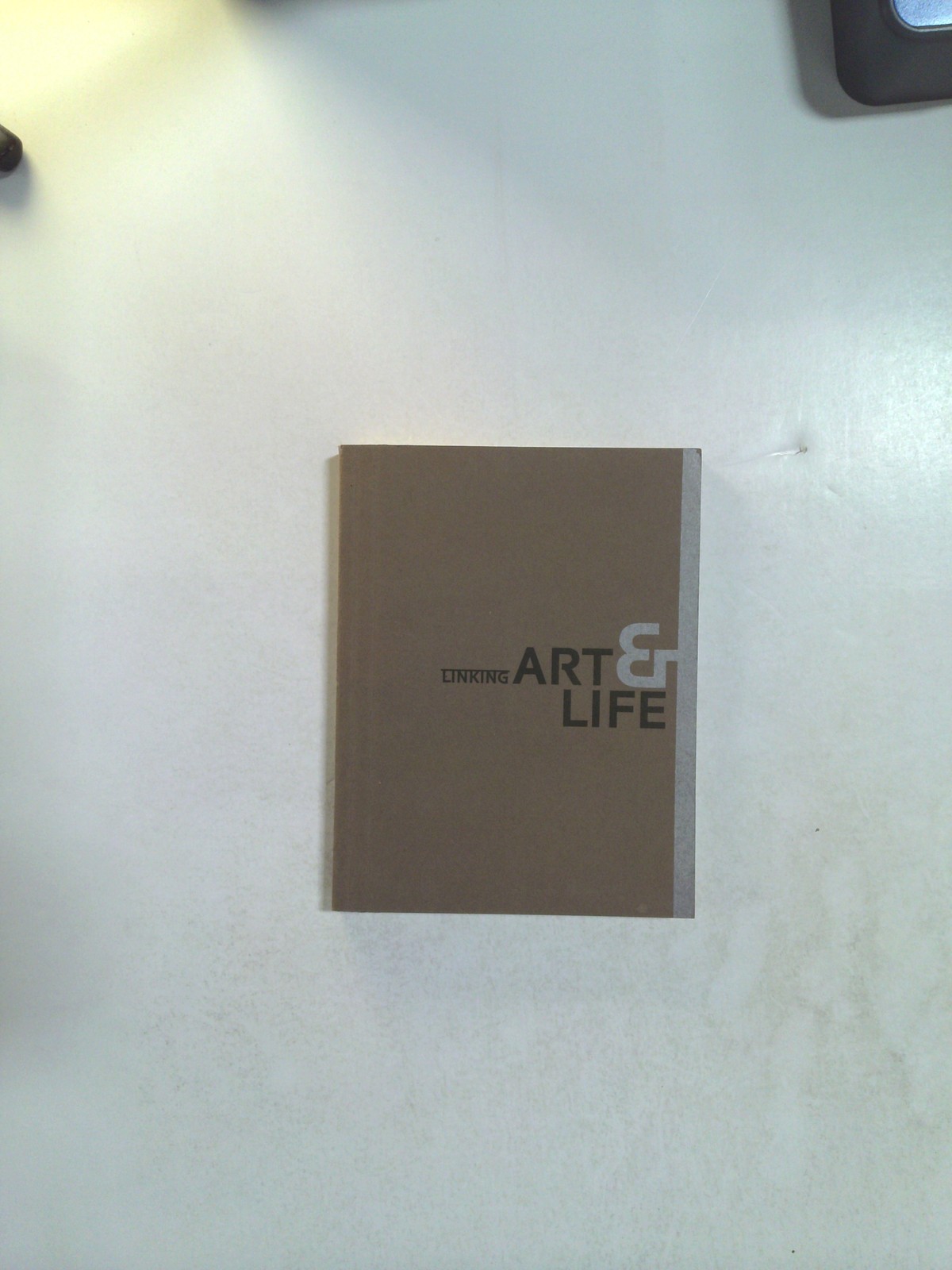 Linking Art & Life: Walker Art Center 1996-1997 Annual Report by Kathy Halbreich