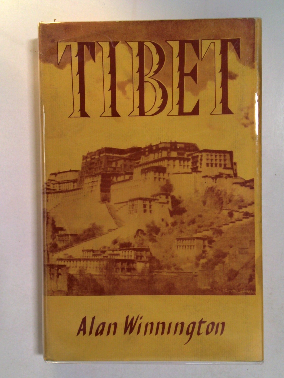 Tibet by Alan Winnington