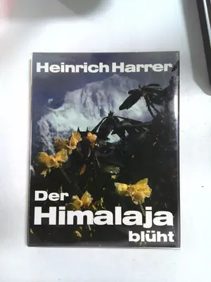 Der Himalaya blüht by Heinrich Harrer