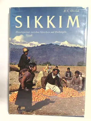 Sikkim: Himalajastaat zwischen Gletschern und Dschungeln by B. C. Olschak