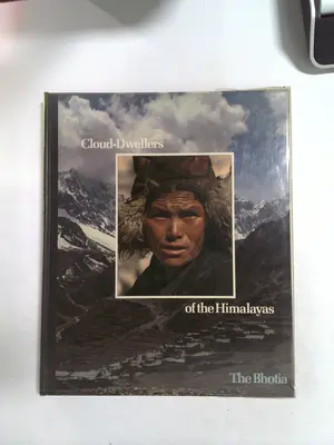 Cloud-Dwellers of the Himalayas: The Bhotia by Windsor Chorlton