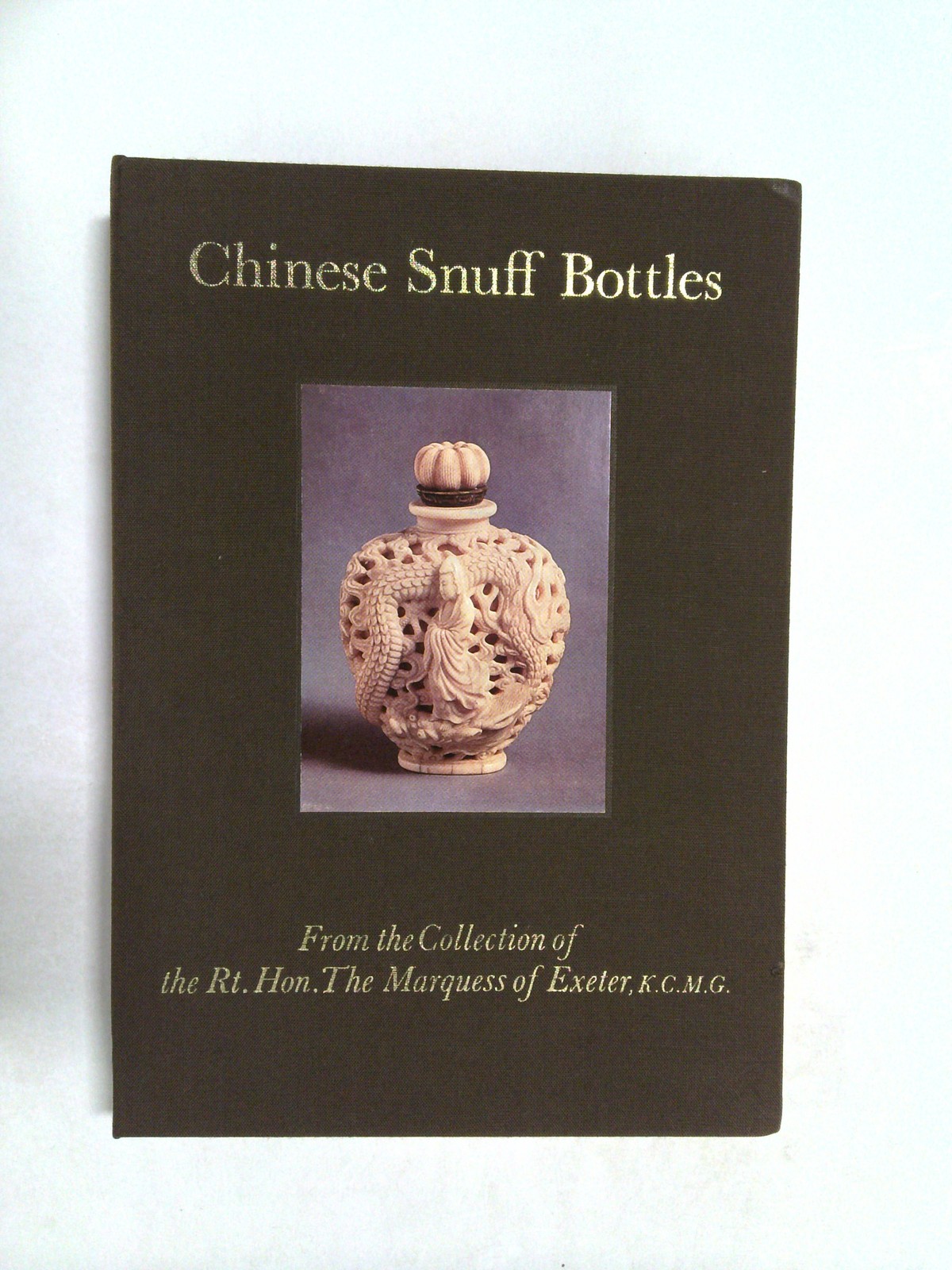 Chinese snuff bottles from the collection of the Rt. Hon. The Marquess by Hugh M. Moss