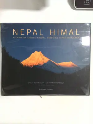 Nepal Himal: 40 Jahre Unterwegs in Nepal: Menschen, Berge, Religionen 2003 by Erich Reismuller and Joachim Chwaszcza