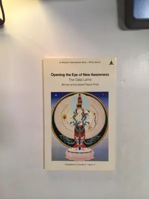 Opening the Eye of New Awareness by His Holiness Tenzin Gyatso the XIV Dalai Lam… by Dalai Lama
