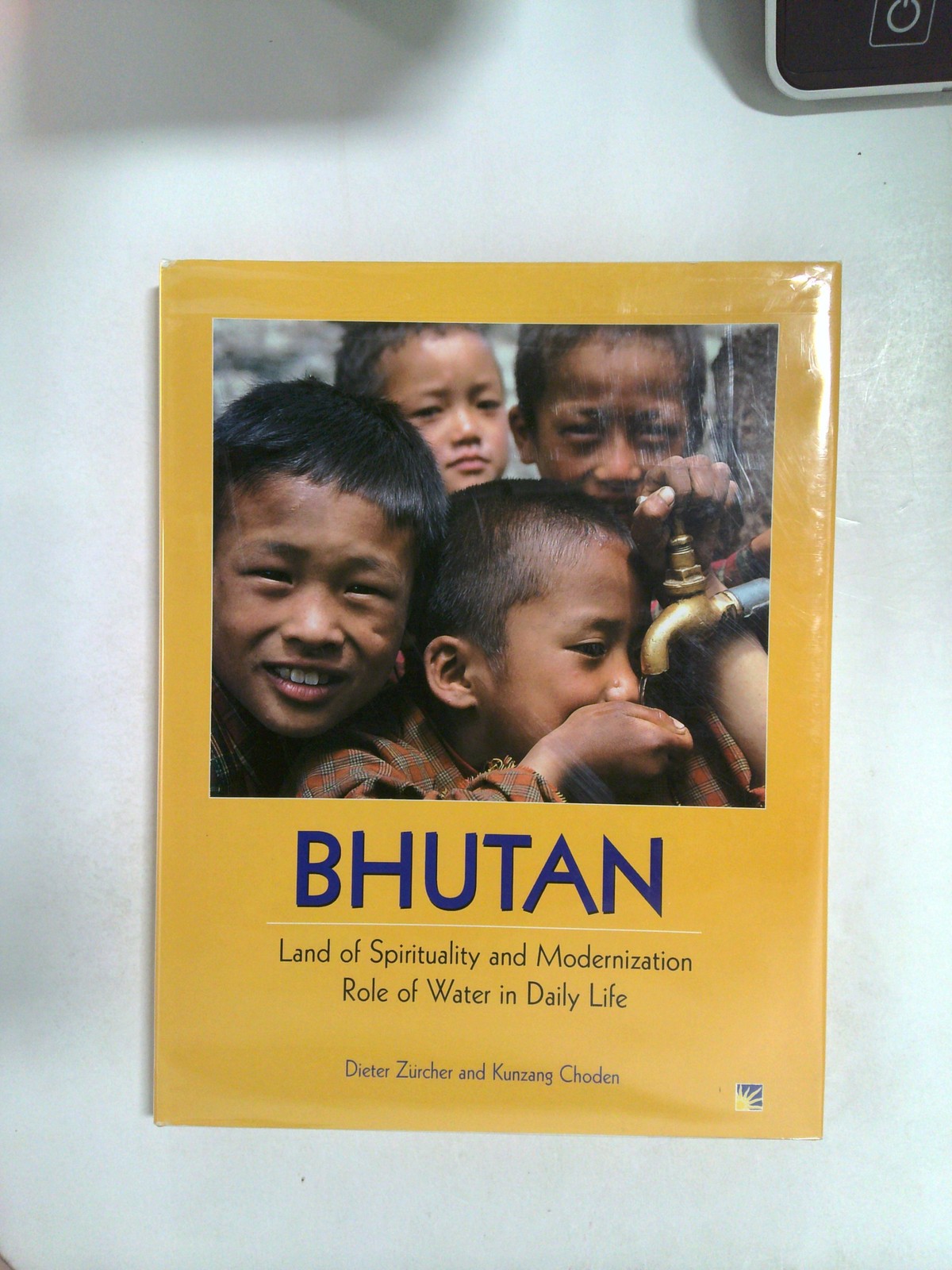Bhutan, land of spirituality and modernization by Kunzang Choden, Dieter Zurcher