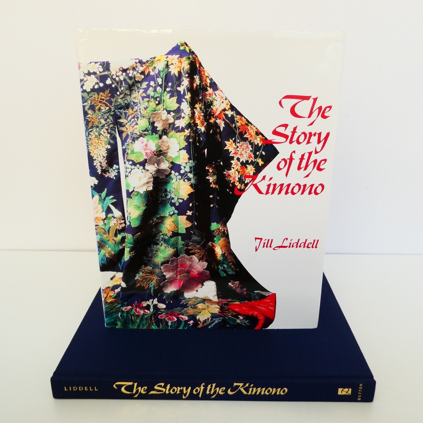 The Story of the Kimono by Jill Liddell