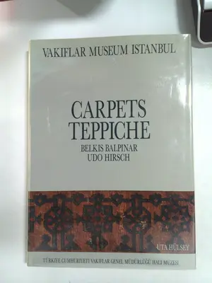 Carpets of the Vakiflar Museum Istanbul = Teppiche des Vakiflar-Museums Istanbul… by Belkıs Balpınar
