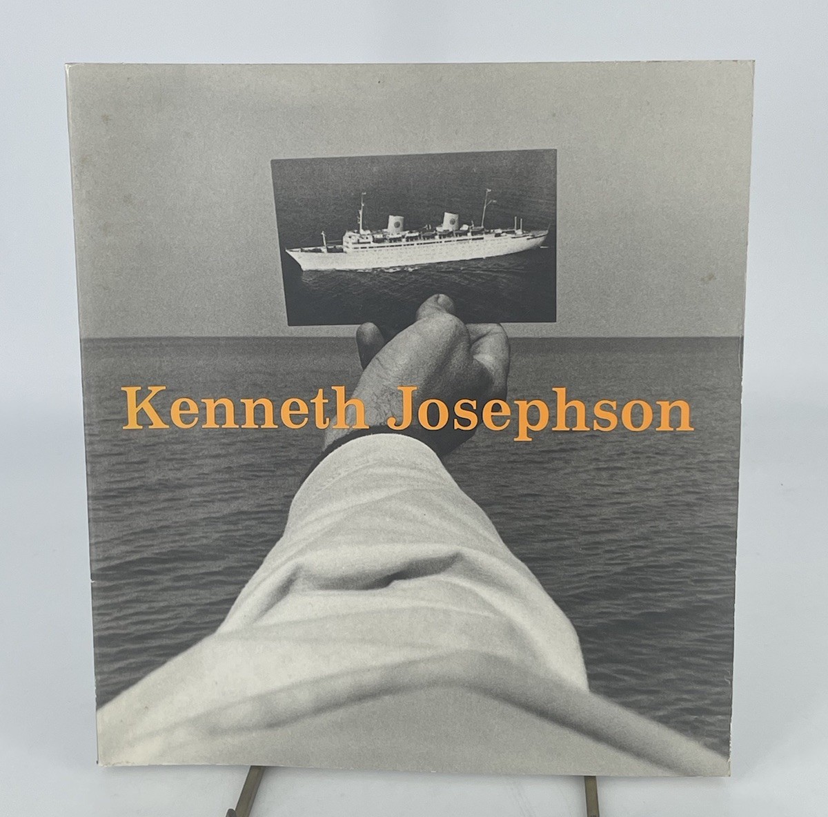 Kenneth Johnson : Chicago Museum of Contemporary Art - 1983 by Lynne Warren, Carl Chiarenza, Kenneth Josephson